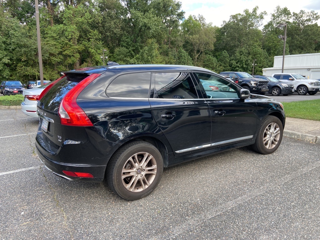 PreOwned 2016 Volvo XC60 T5 Premier AWD 4D Sport Utility